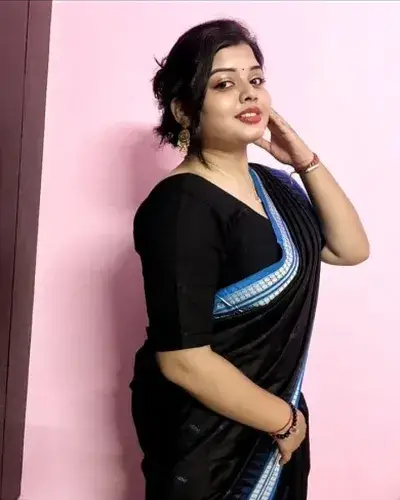 Escorts Service Domjur